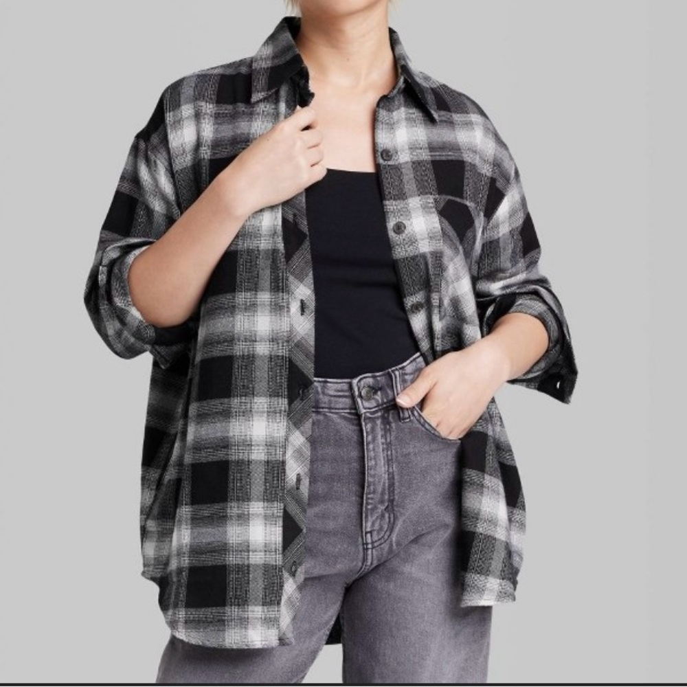 BRAND NEW- Women’s Oversized Button-Down Flannel Shirt - Wild Fable, Size Medium